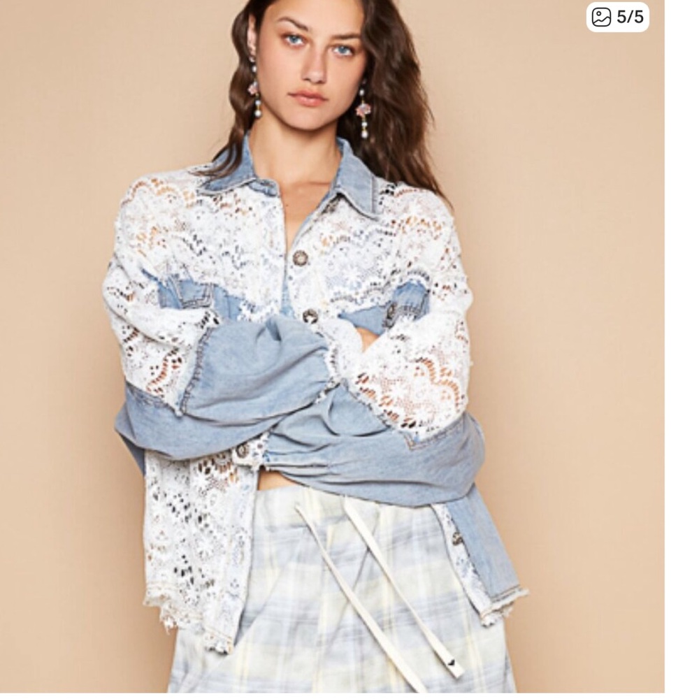 POL Denim & Lace Whimsical Shacket Size Medium